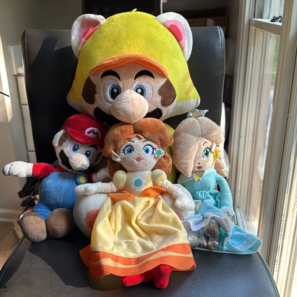 Super Mario 4Pcs Plush Toy Set - Yellow, Blue, Red